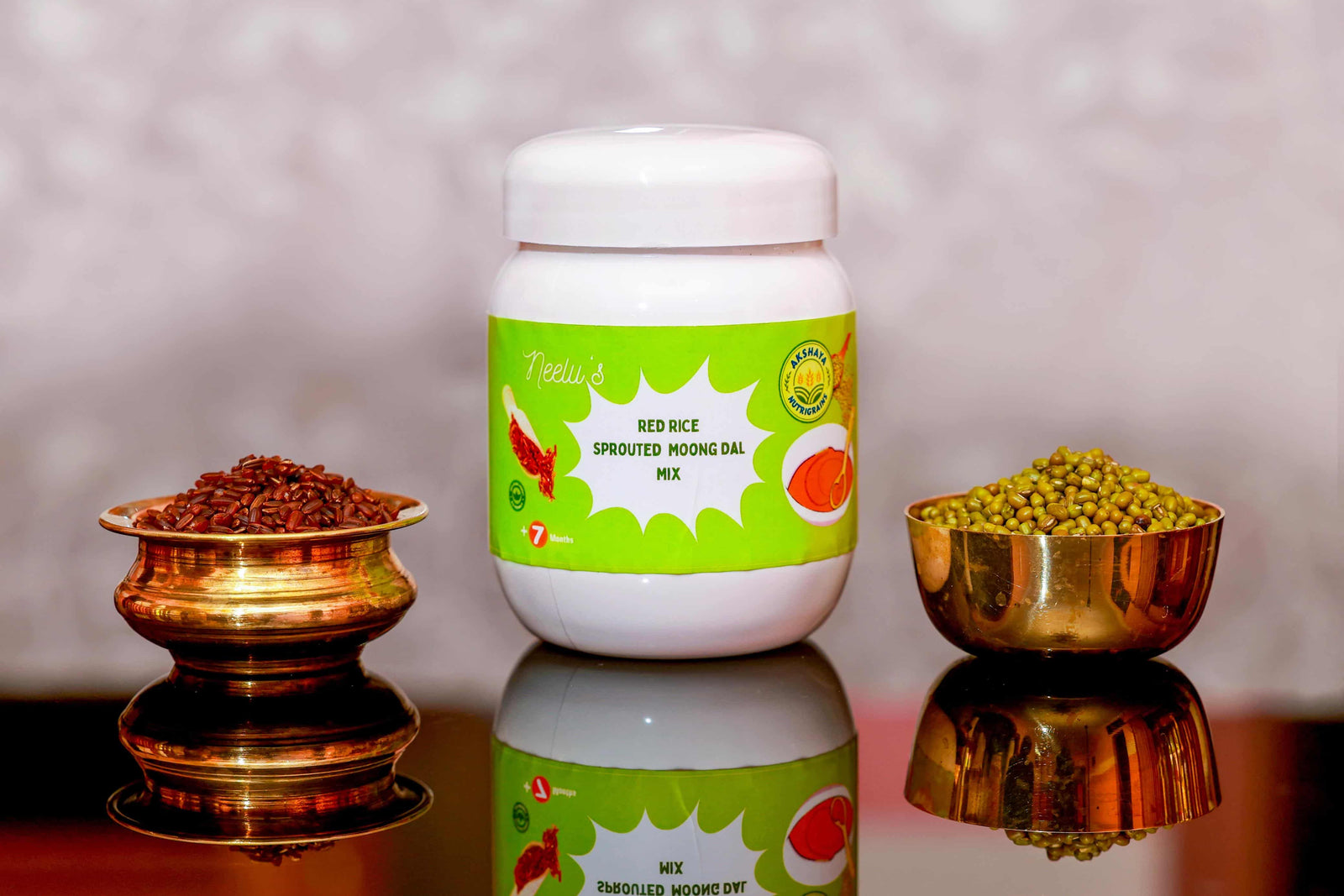 Neeloos Premium Sprouted Green Gram & Red Rice (Njavara Ari) Powder 250g | 7+ Months